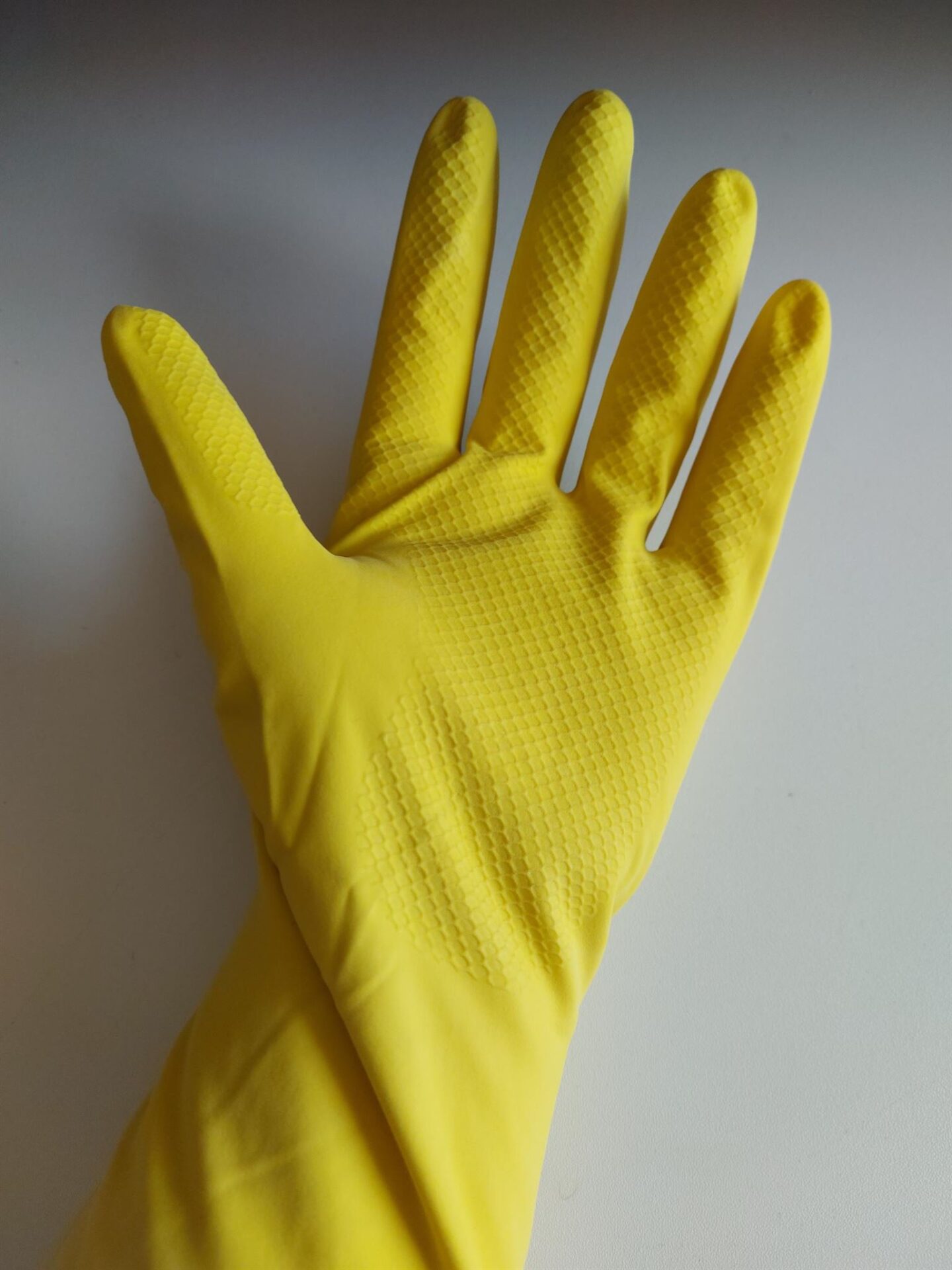 Rukavice latexové M na úklid