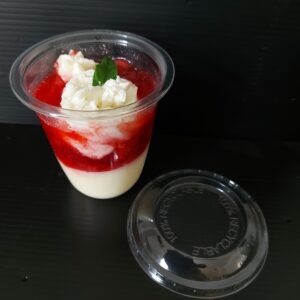 Kelímky plastové na dresing, dezert a víčka